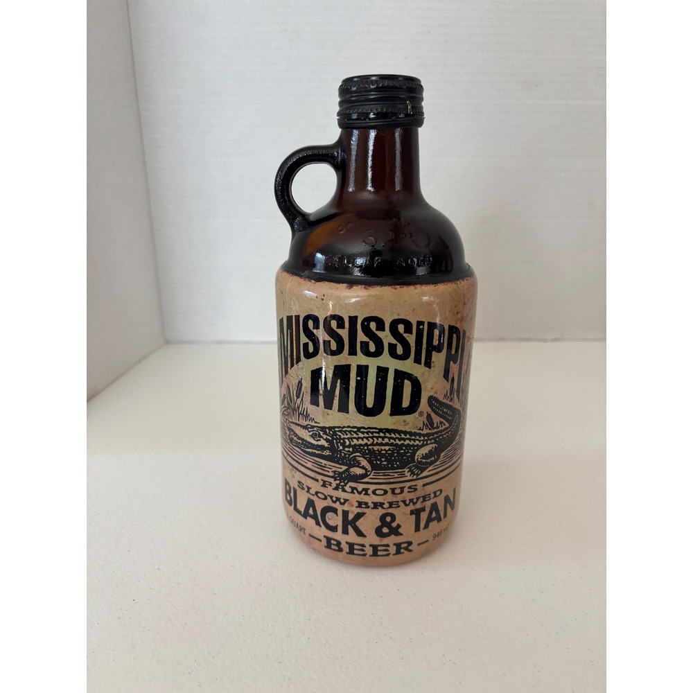Mississippi Mud Black & Tan Beer Bottle 32oz Amber Glass Growler Alligator Logo
